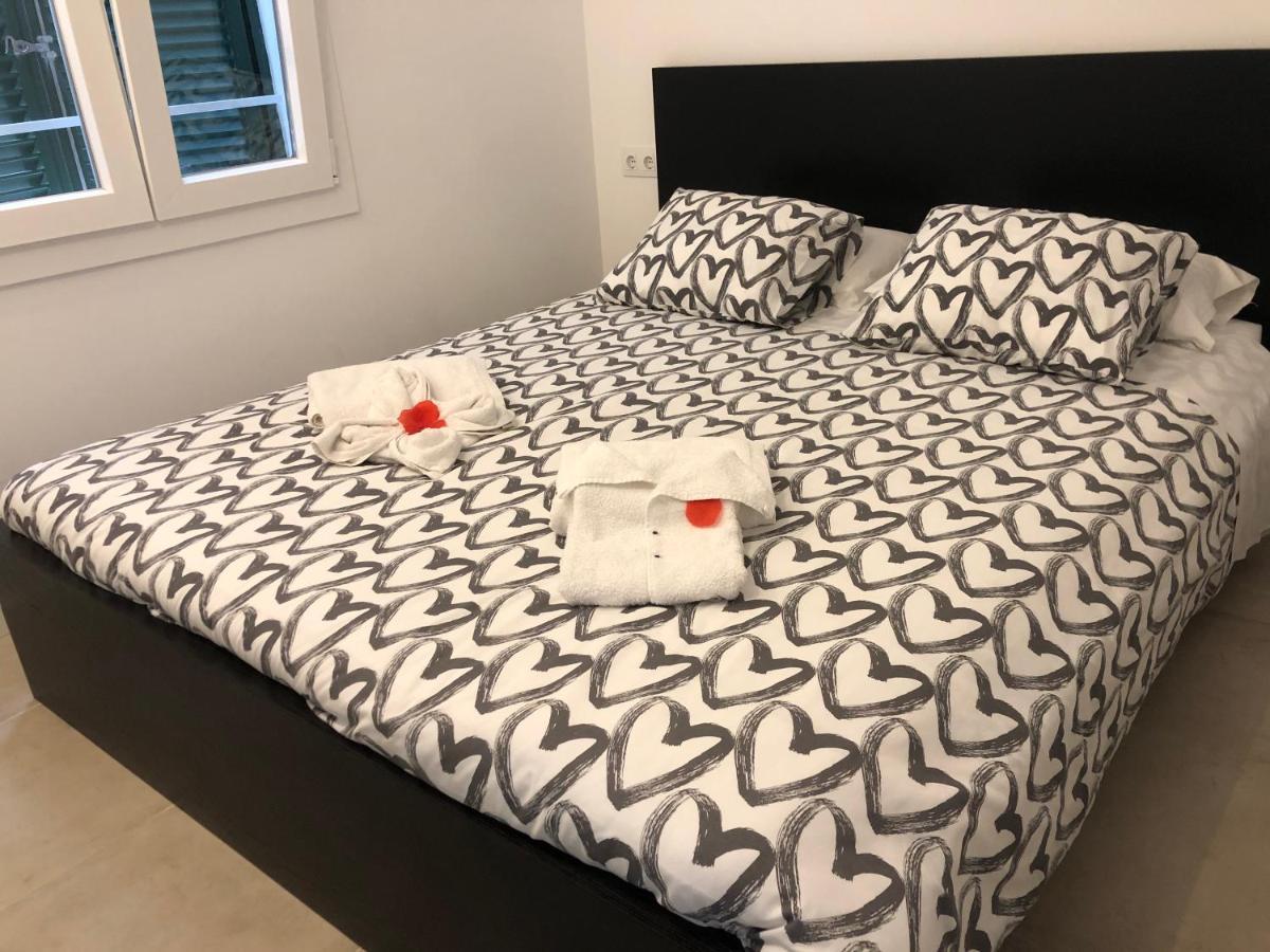 Appartement Atalaya De Fornells à Fornells  Extérieur photo